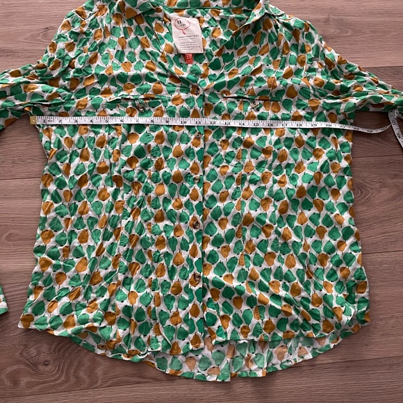 Anthropologie NWT Soft Pear Print Blouse, Size 12 - Picture 6 of 11